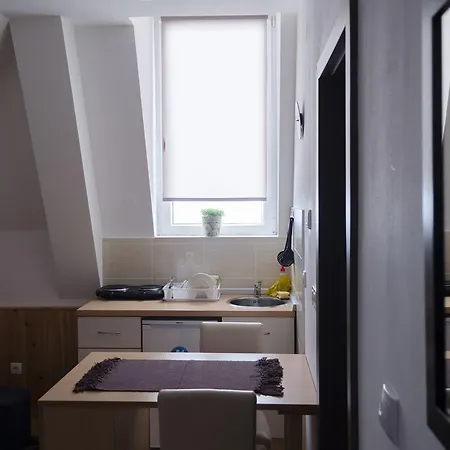 Sunny Kop Cardaci Apartment *